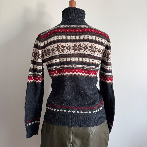 Marie Claire - Grey/ Blue Classic Nordic Style Turtleneck Sweater - Picture 3 of 8